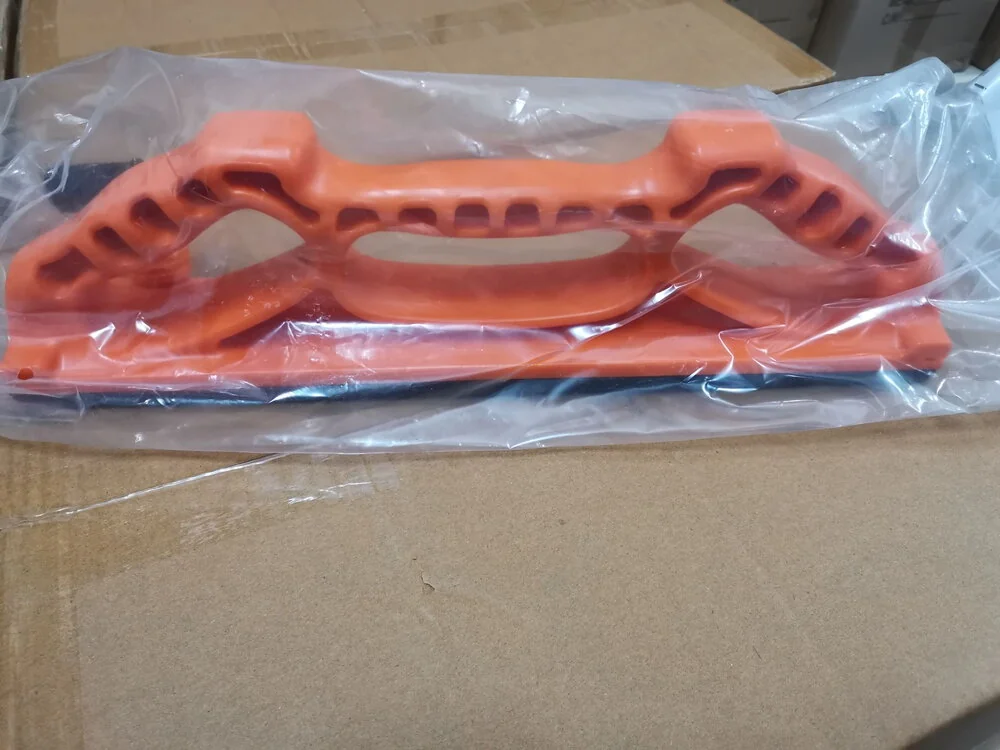 RUČNI BLOK ZA BRUČŠENJE TVDI ČIČAK.jpg